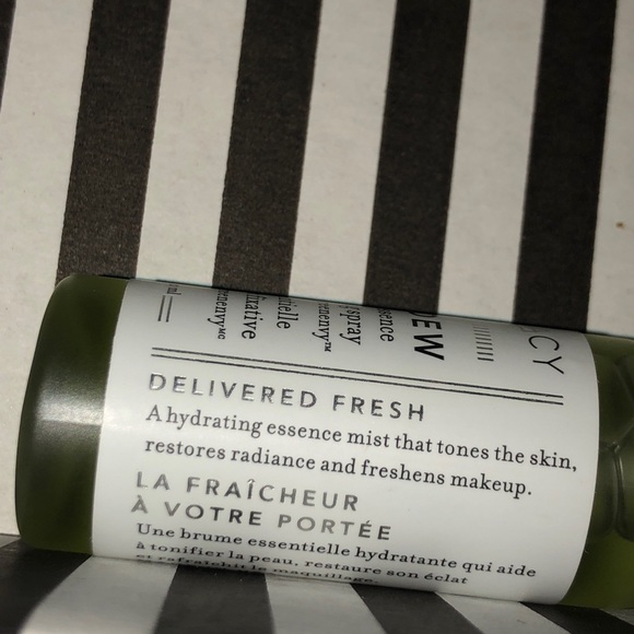 ‼️🆕Farmacy Skin Dew Mist & Setting Spray 🆕‼️ - Picture 3 of 4